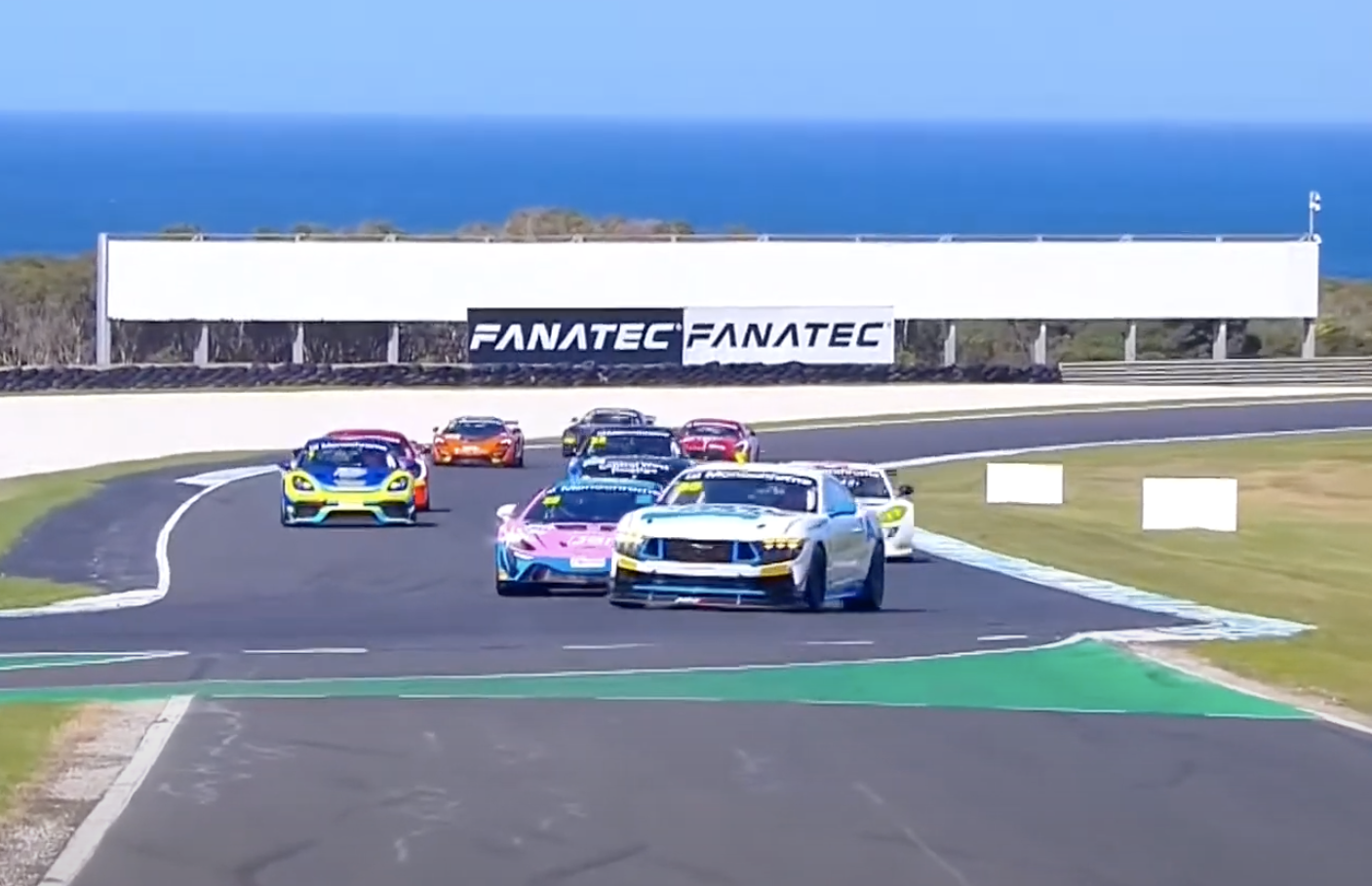 LIVE: Monochrome GT4 Australia & Meguiar’s Australian Production Cars (Saturday)